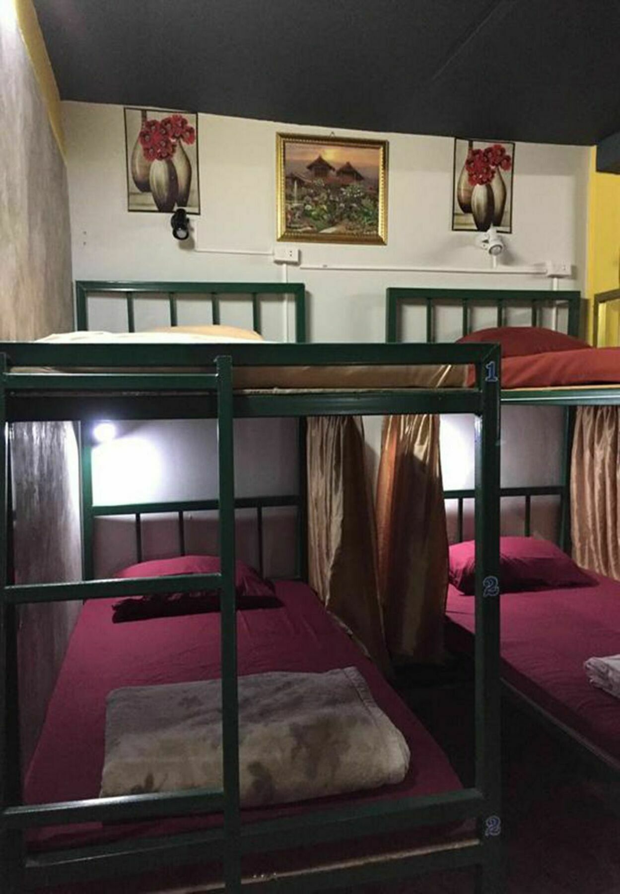 Tiger House Hostel (Adults Only) Chiang Mai Eksteriør billede