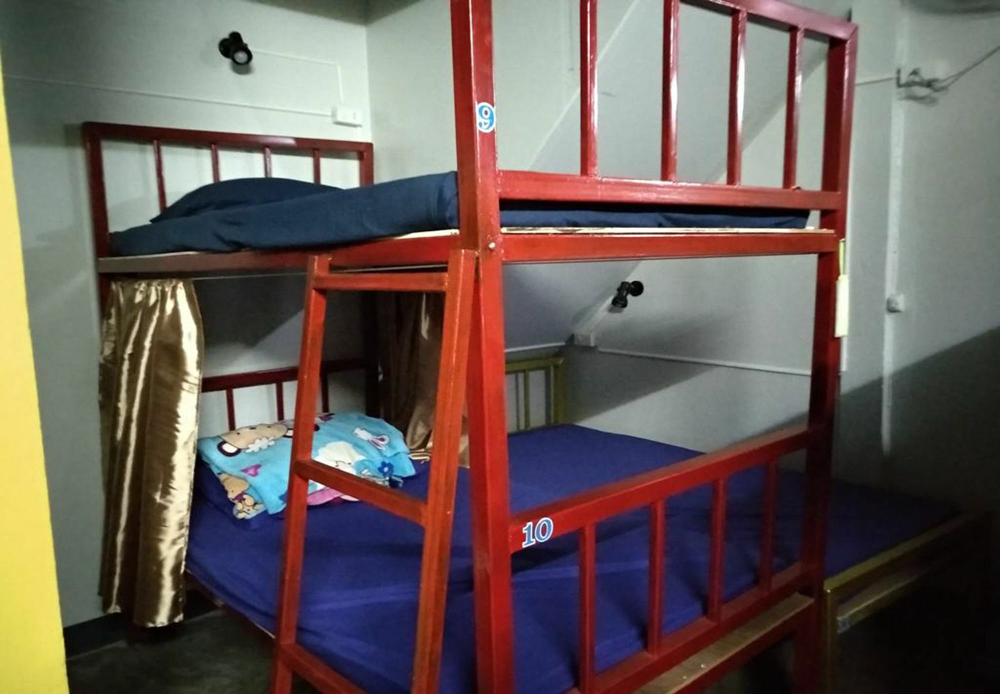 Tiger House Hostel (Adults Only) Chiang Mai Eksteriør billede